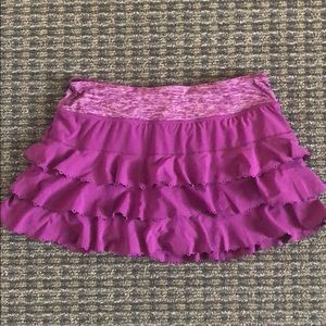 Lululemon run weightless skirt size 4
